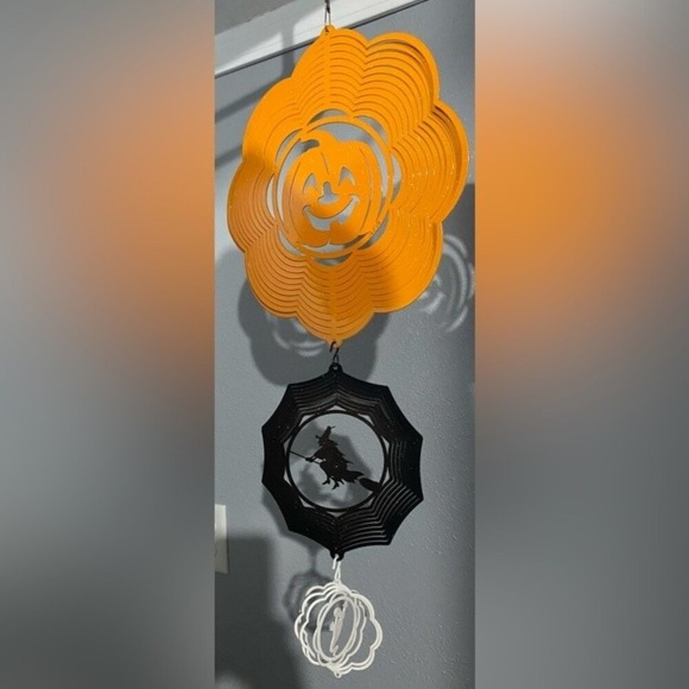 SWEN Holiday Halloween Pumpkin Jack O Lantern Witch Ghost Metal Wind Spinner